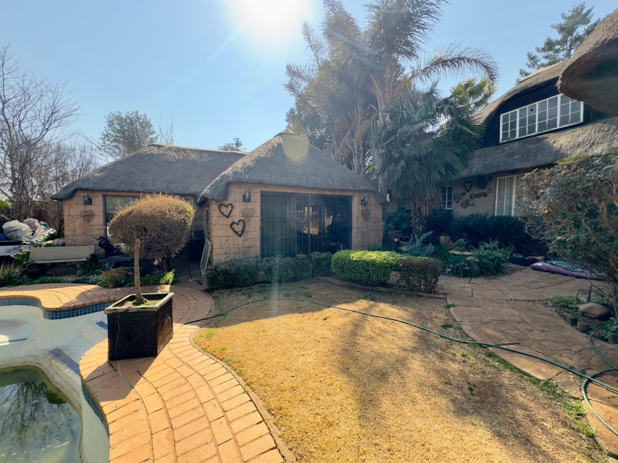 5 Bedroom Property for Sale in Dersley Gauteng