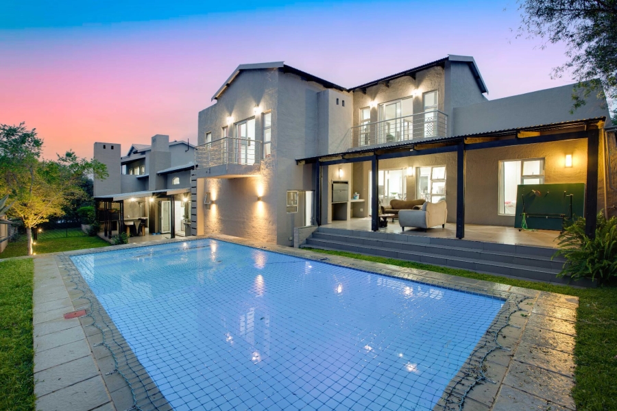 5 Bedroom Property for Sale in Helderfontein Estate Gauteng