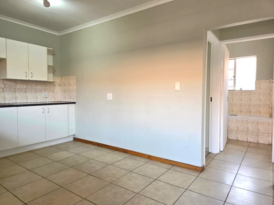 2 Bedroom Property for Sale in Kempton Park Central Gauteng