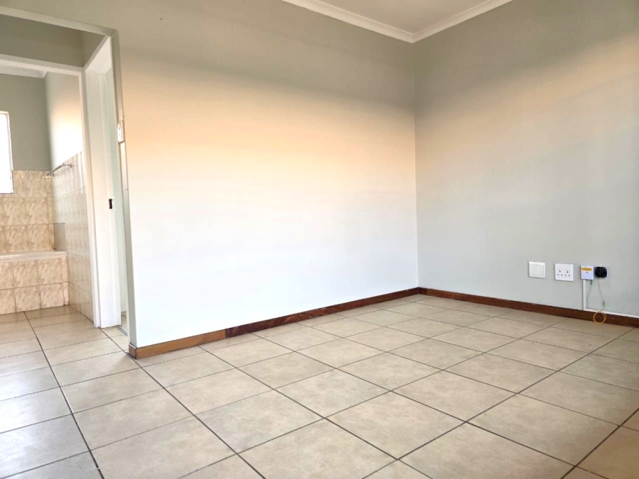 2 Bedroom Property for Sale in Kempton Park Central Gauteng