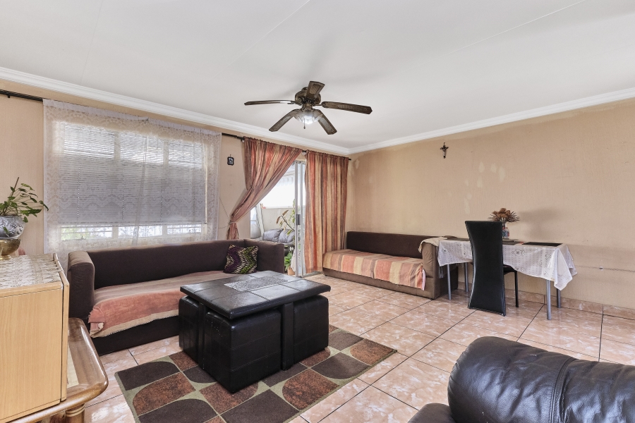 3 Bedroom Property for Sale in Sundowner Gauteng