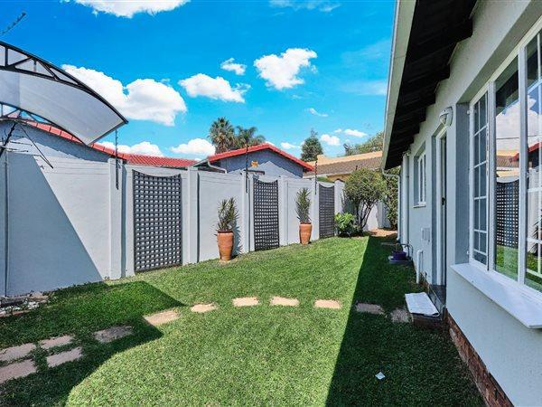 3 Bedroom Property for Sale in Northwold Gauteng