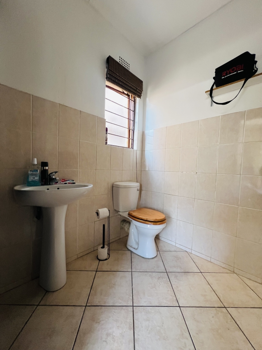 2 Bedroom Property for Sale in Northwold Gauteng