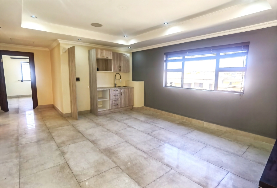 5 Bedroom Property for Sale in Blue Valley Golf Estate Gauteng