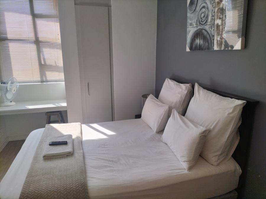 To Let 2 Bedroom Property for Rent in Rosebank Gauteng