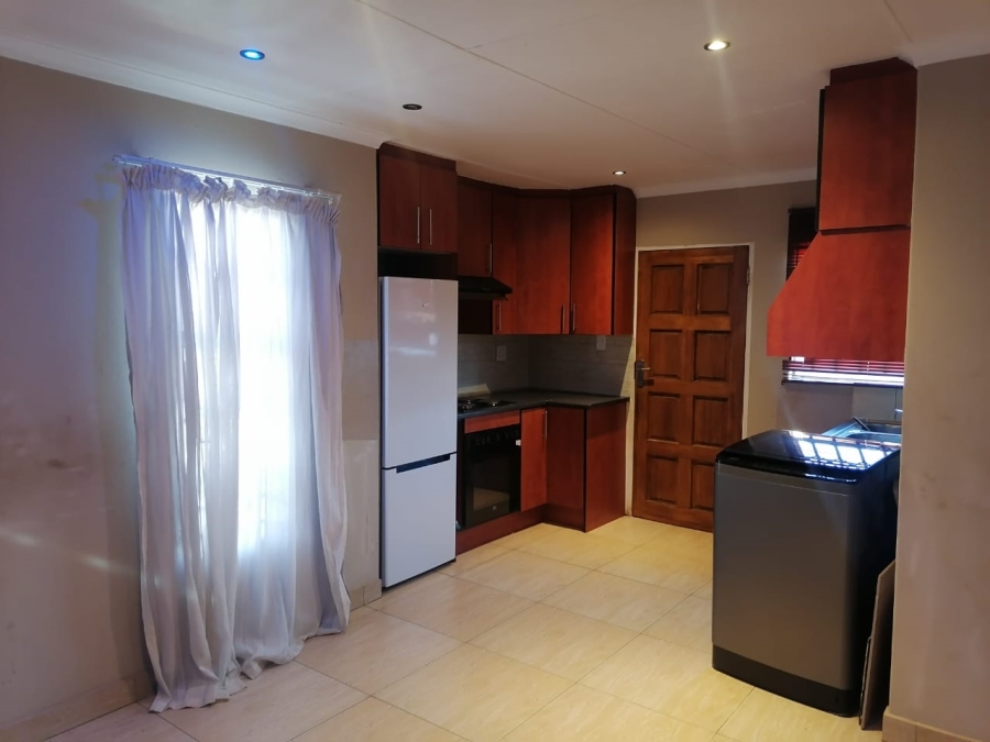 To Let 2 Bedroom Property for Rent in Devland Gauteng