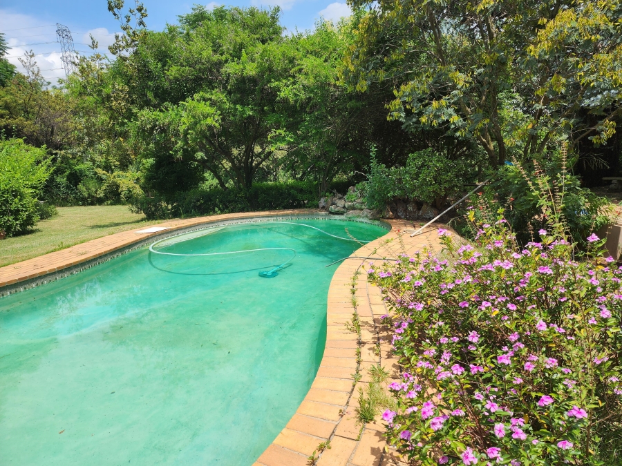 7 Bedroom Property for Sale in Chartwell Gauteng