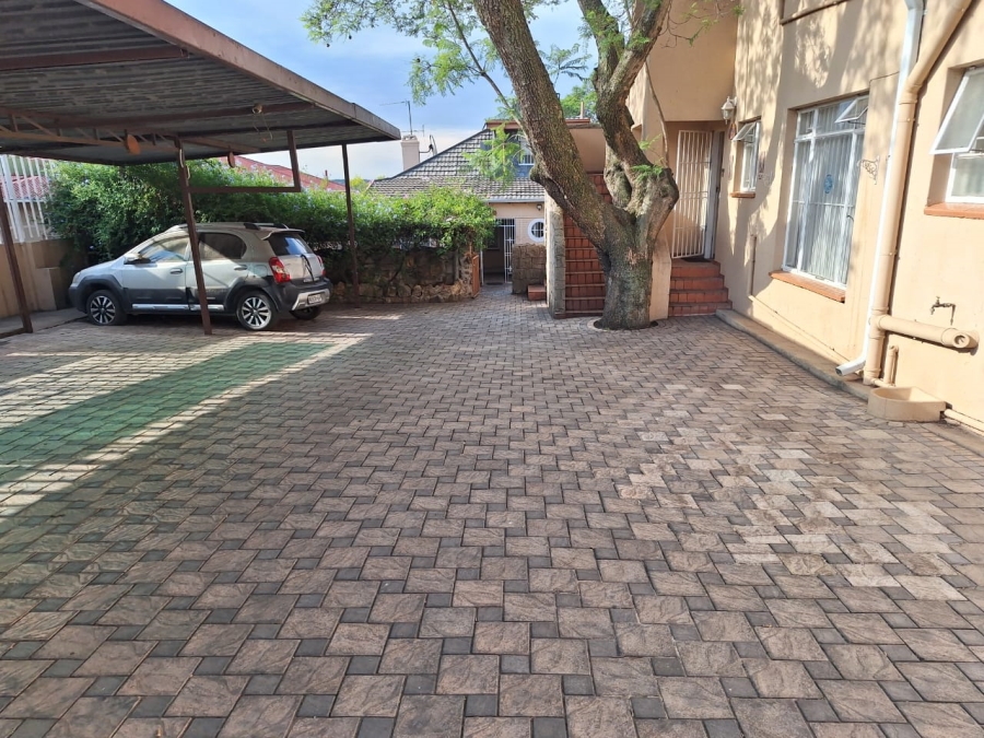 4 Bedroom Property for Sale in Kensington Gauteng