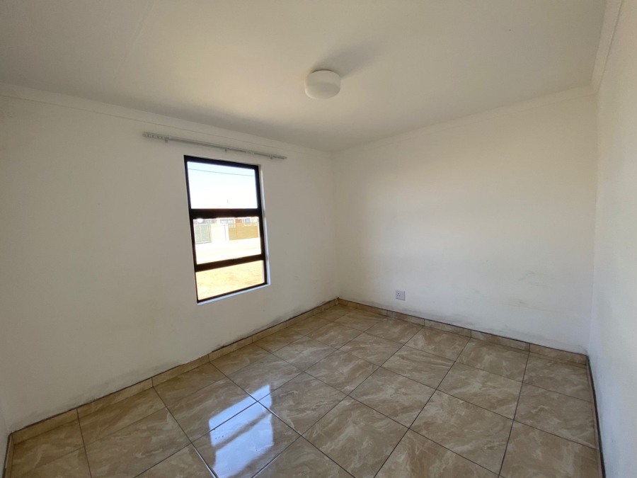 2 Bedroom Property for Sale in Savanna City Gauteng