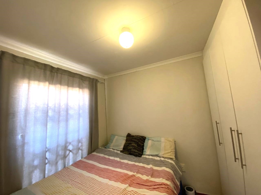 2 Bedroom Property for Sale in Savanna City Gauteng