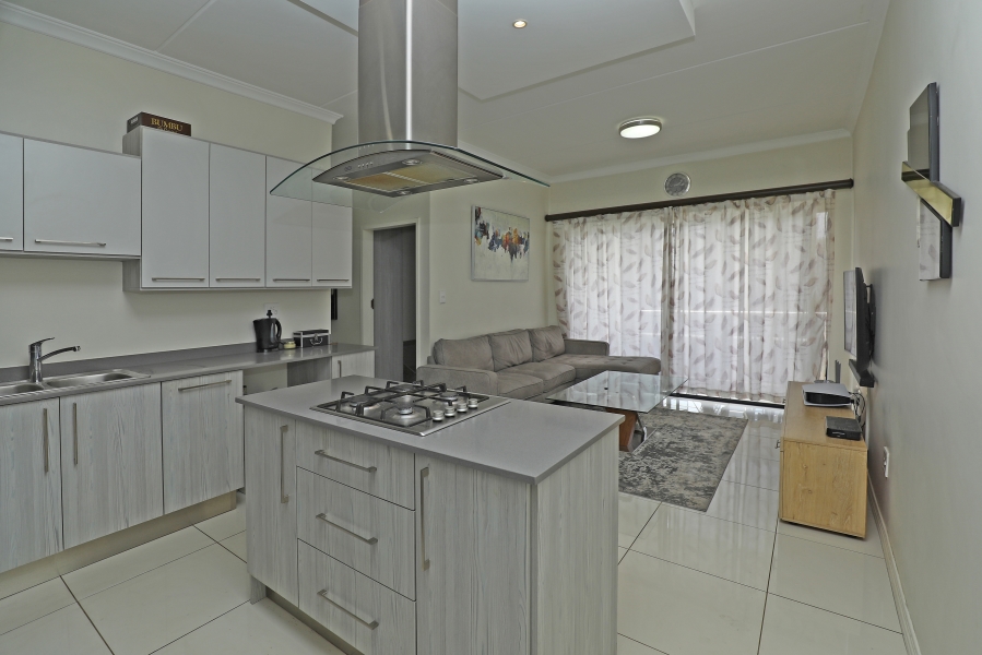 2 Bedroom Property for Sale in Erand Gardens Gauteng