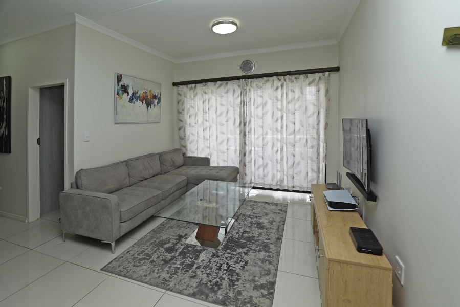 2 Bedroom Property for Sale in Erand Gardens Gauteng