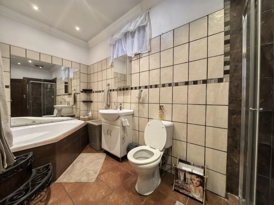 4 Bedroom Property for Sale in Mayville Gauteng