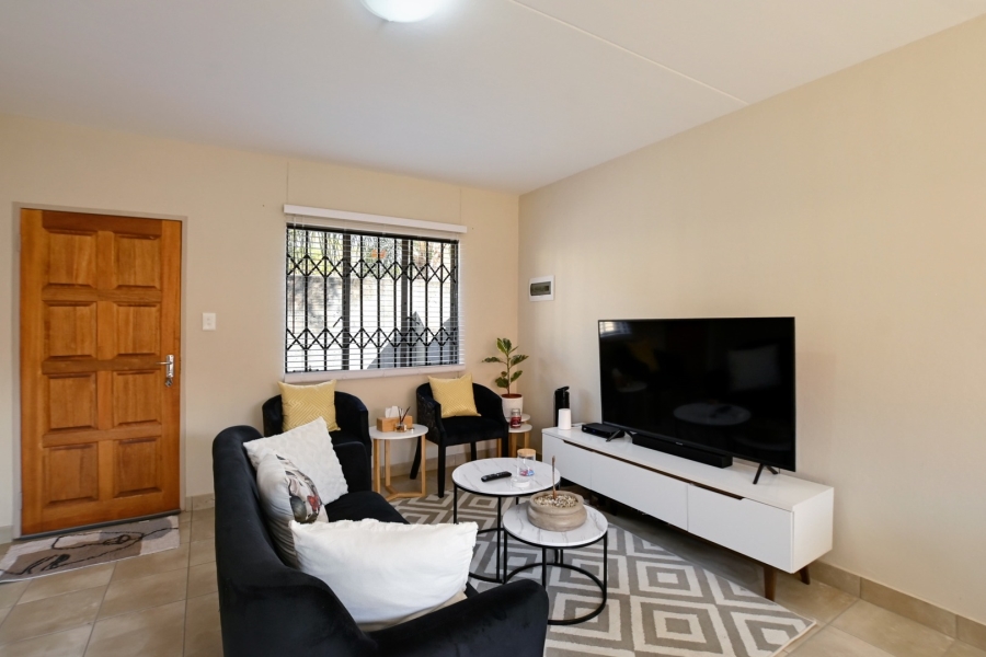 3 Bedroom Property for Sale in Annlin Gauteng