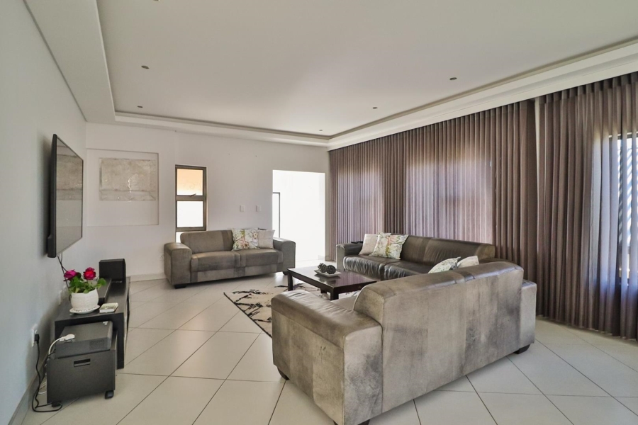 6 Bedroom Property for Sale in Rietvlei Heights Country Estate Gauteng