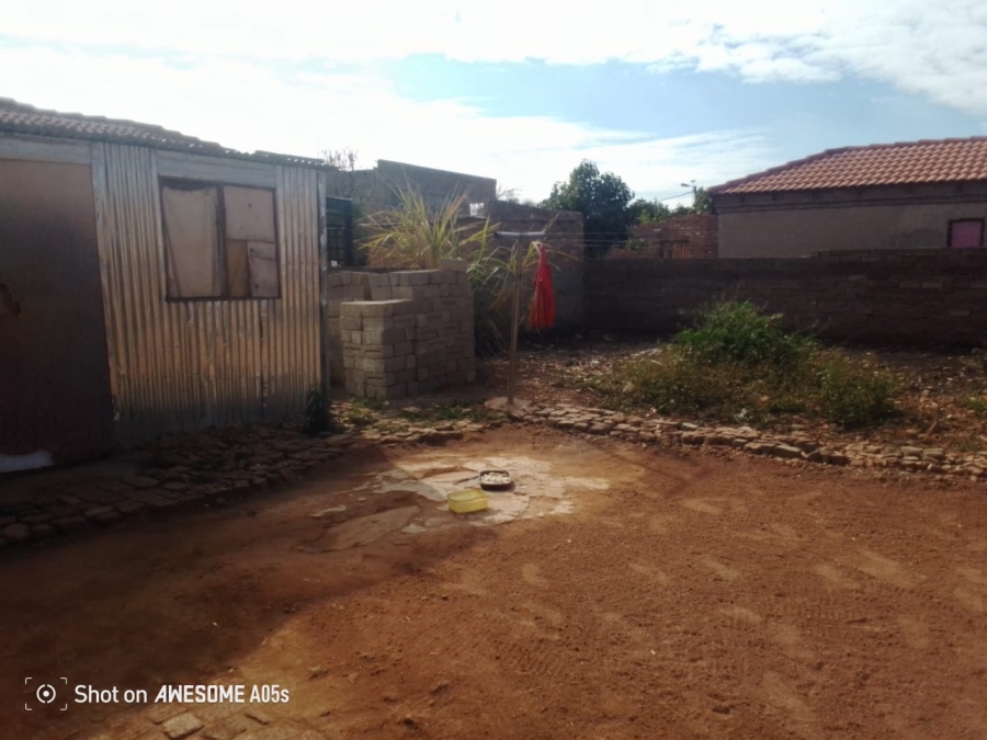 2 Bedroom Property for Sale in Soshanguve WW Gauteng