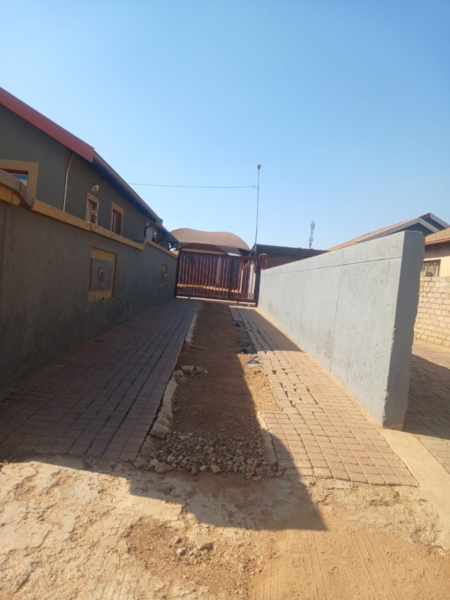 3 Bedroom Property for Sale in Soshanguve P Gauteng