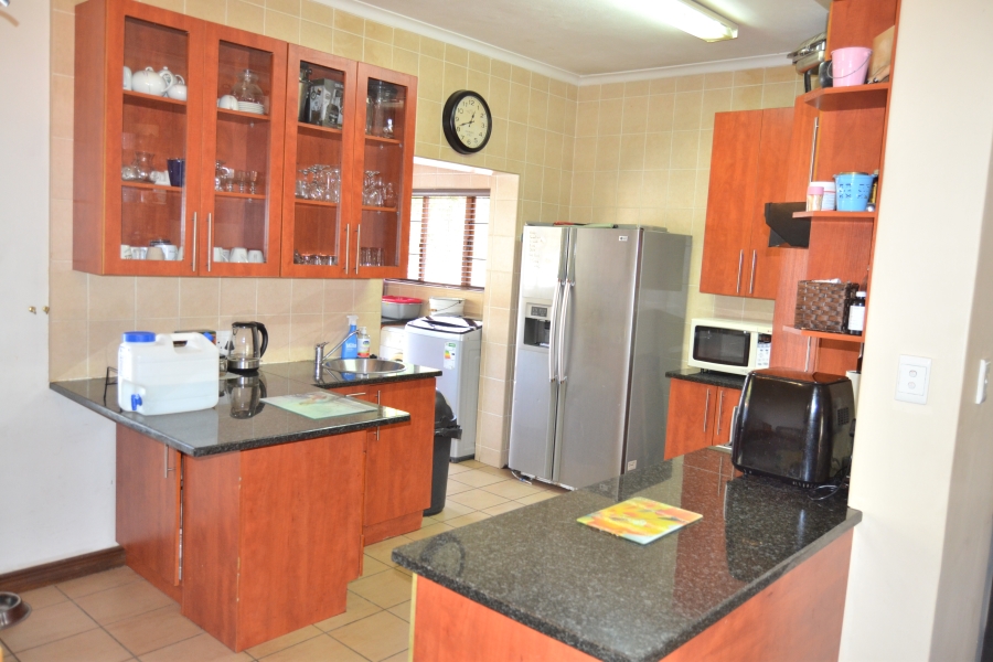 3 Bedroom Property for Sale in Thatchfield Estate Gauteng