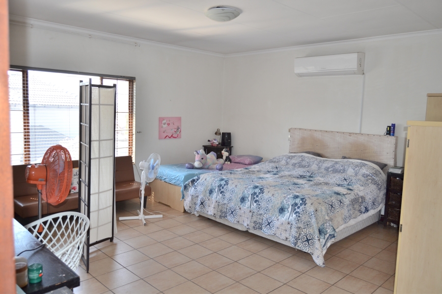 3 Bedroom Property for Sale in Thatchfield Estate Gauteng