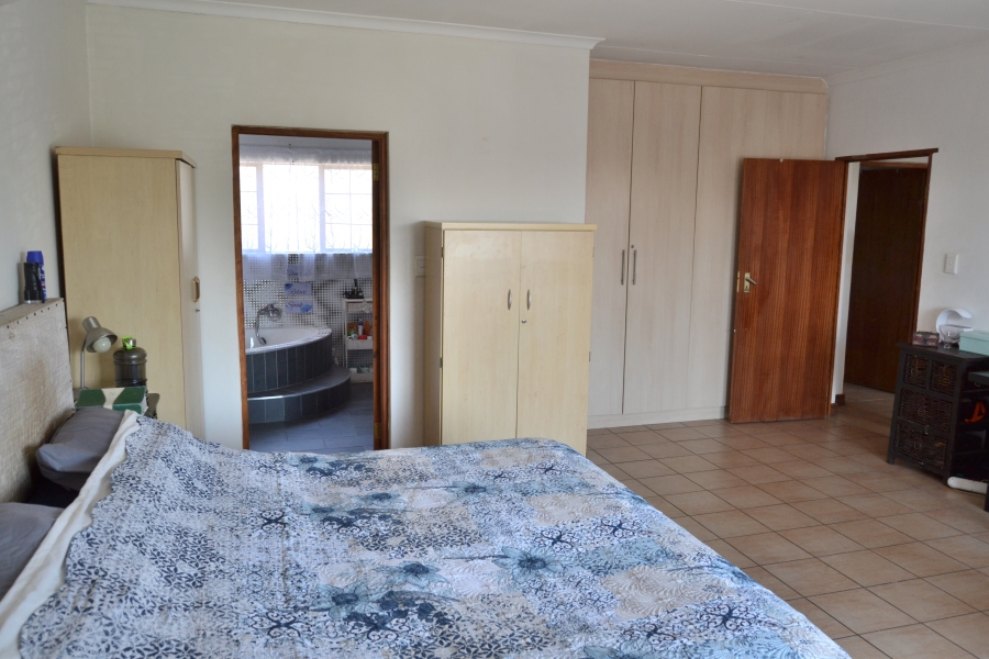 3 Bedroom Property for Sale in Thatchfield Estate Gauteng