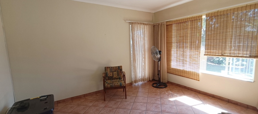 4 Bedroom Property for Sale in Theresa Park Gauteng