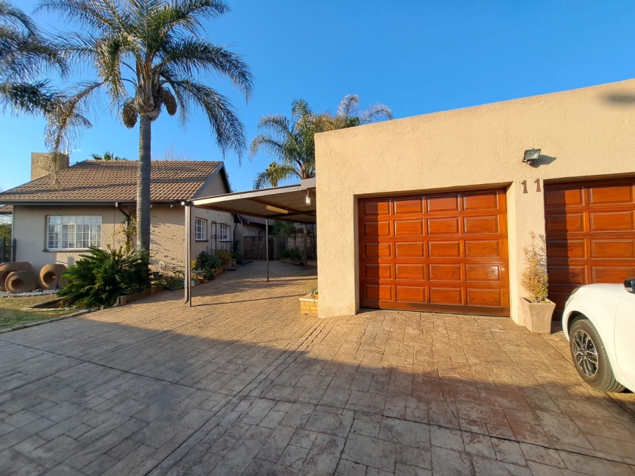 3 Bedroom Property for Sale in Dalpark Gauteng