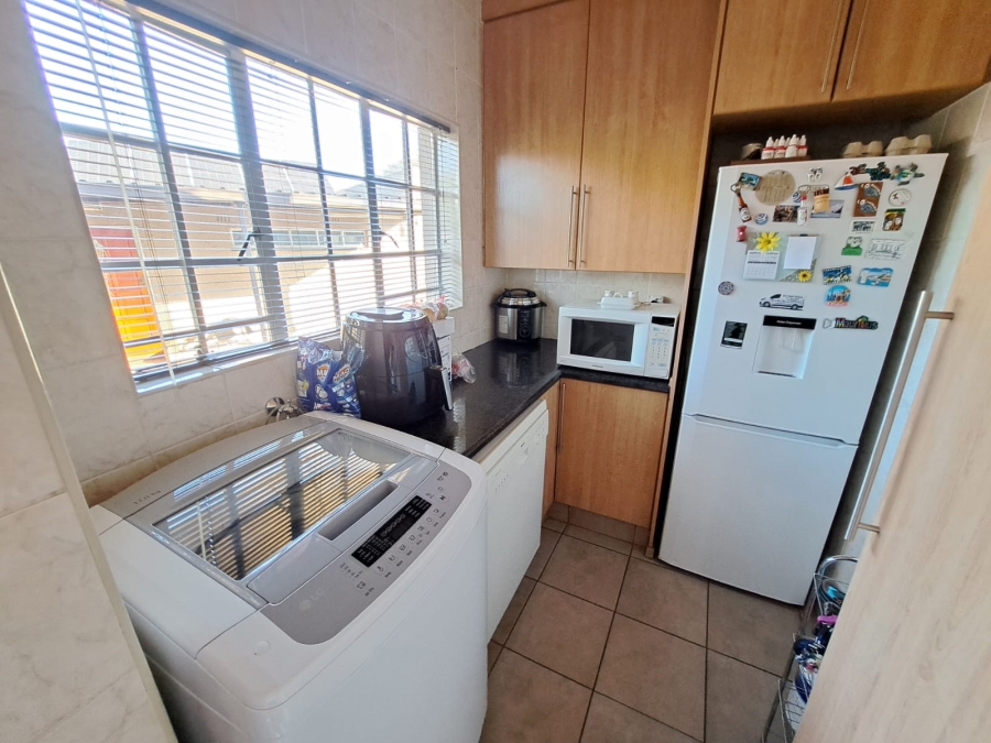 3 Bedroom Property for Sale in Dalpark Gauteng