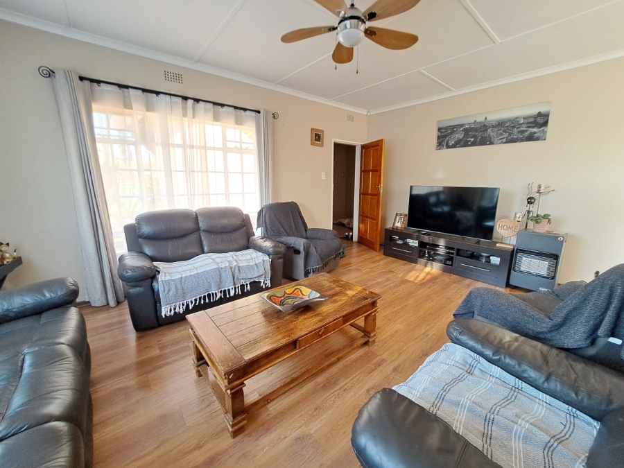 3 Bedroom Property for Sale in Dalpark Gauteng