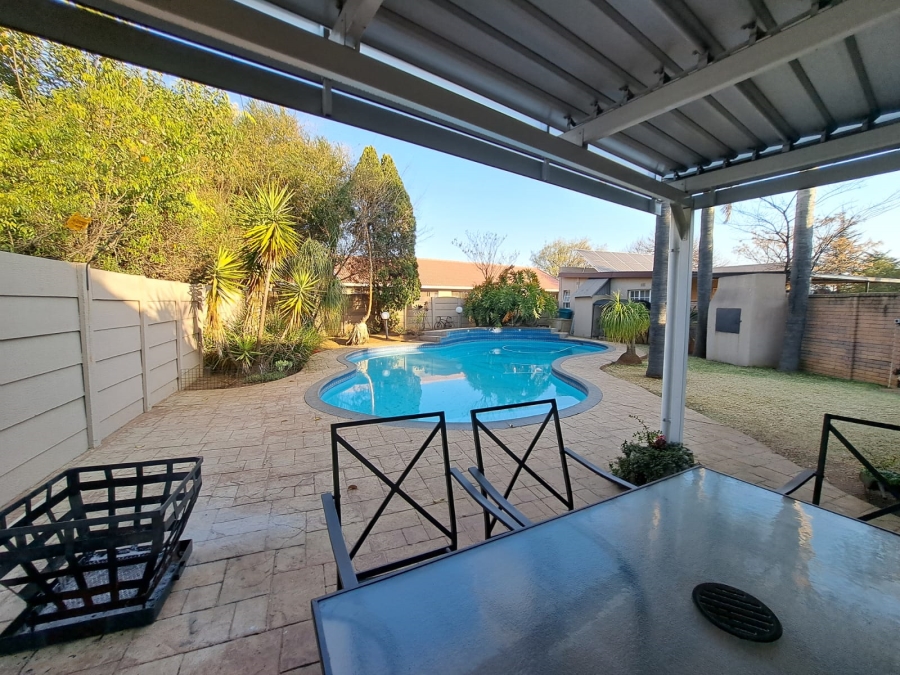 3 Bedroom Property for Sale in Dalpark Gauteng