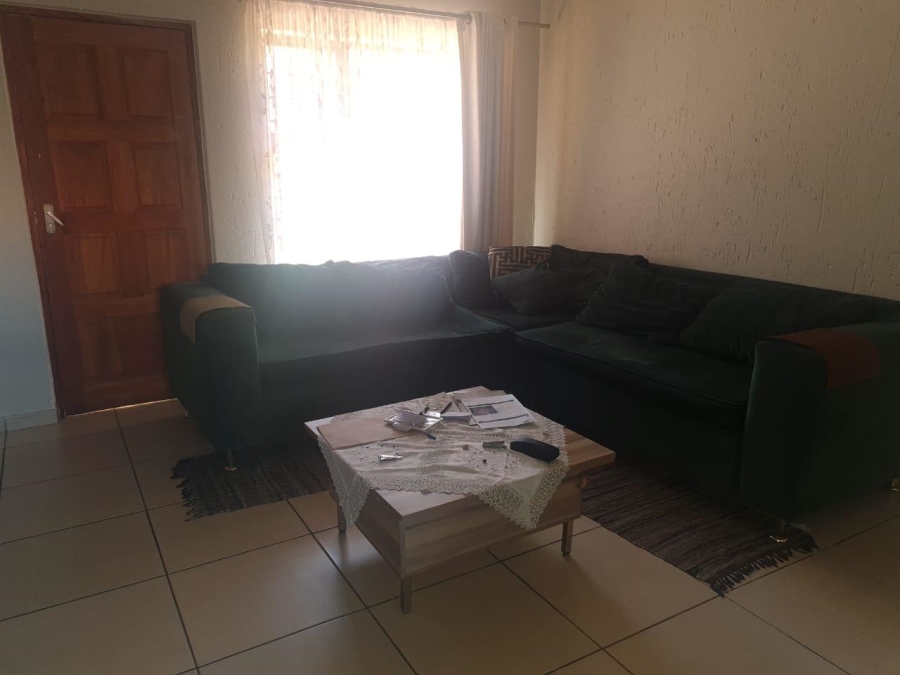 To Let 3 Bedroom Property for Rent in North Riding Gauteng