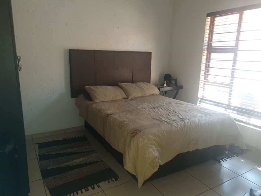 To Let 3 Bedroom Property for Rent in North Riding Gauteng