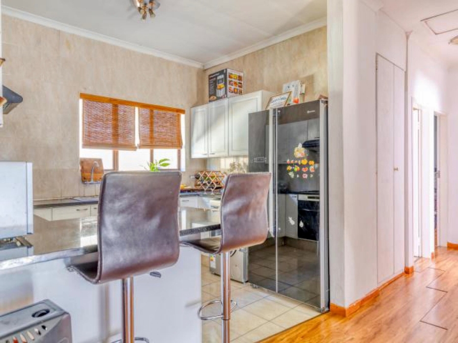 3 Bedroom Property for Sale in Constantia Kloof Gauteng