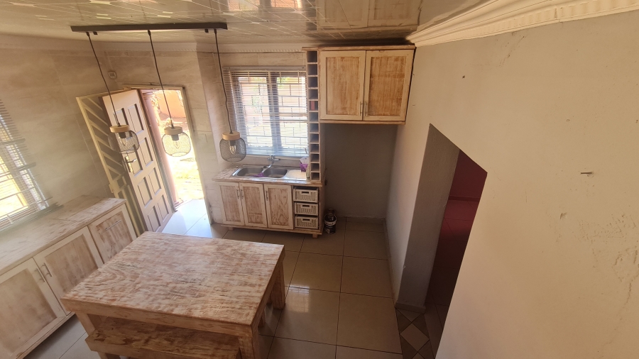 4 Bedroom Property for Sale in Theresa Park Gauteng