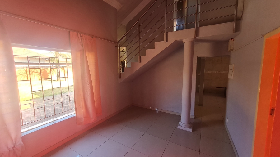 4 Bedroom Property for Sale in Theresa Park Gauteng