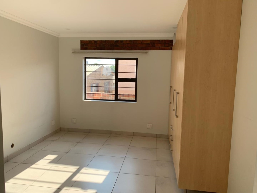 To Let 1 Bedroom Property for Rent in Cosmo City Gauteng