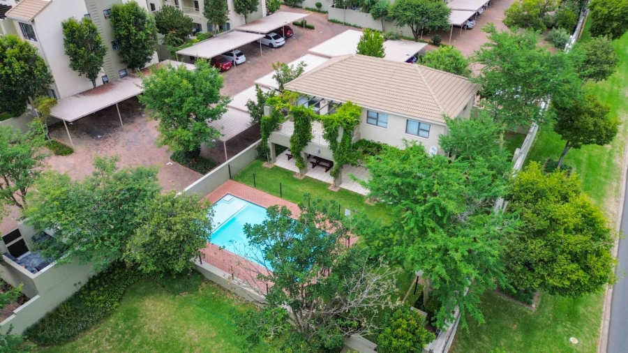 1 Bedroom Property for Sale in Bryanston Gauteng