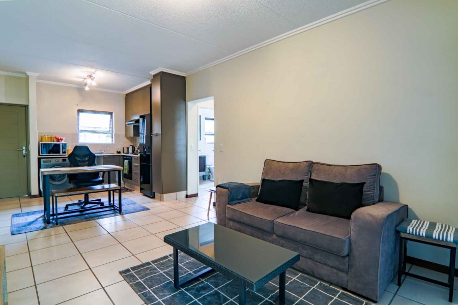 1 Bedroom Property for Sale in Bryanston Gauteng