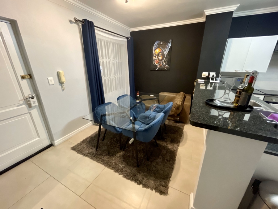 2 Bedroom Property for Sale in Morningside Gauteng