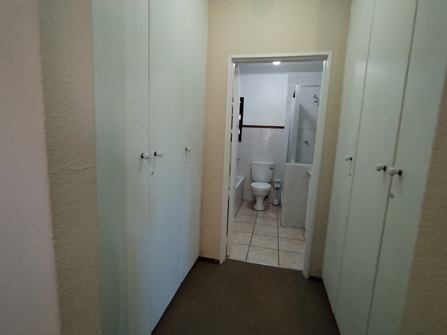 3 Bedroom Property for Sale in Dowerglen Gauteng