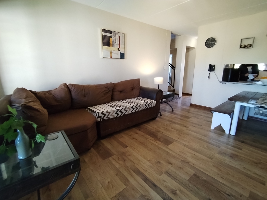 3 Bedroom Property for Sale in Dowerglen Gauteng