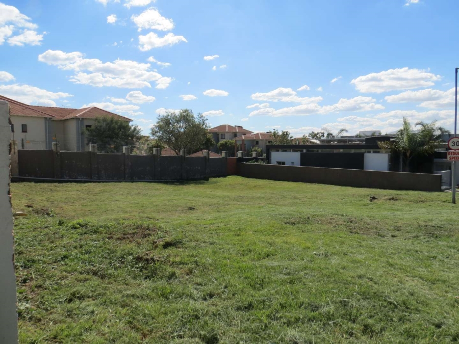 0 Bedroom Property for Sale in Greenstone Hill Gauteng