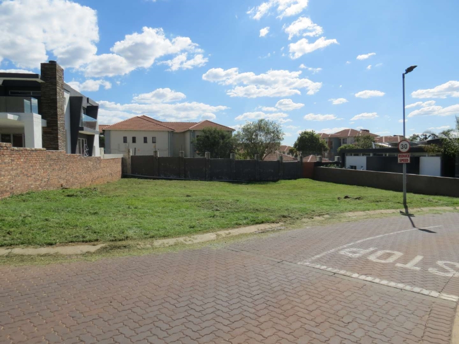 0 Bedroom Property for Sale in Greenstone Hill Gauteng