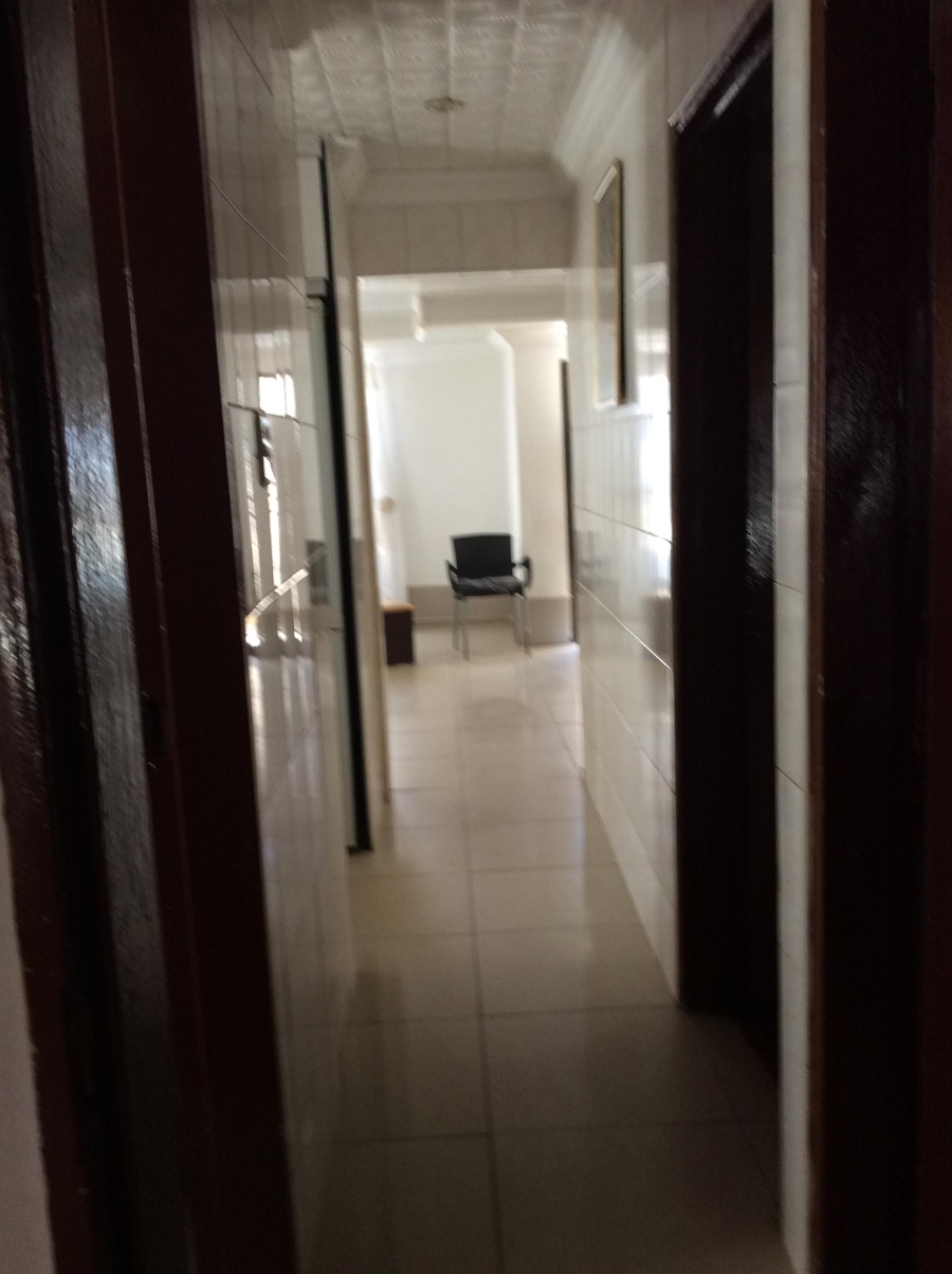 4 Bedroom Property for Sale in Protea Glen Gauteng