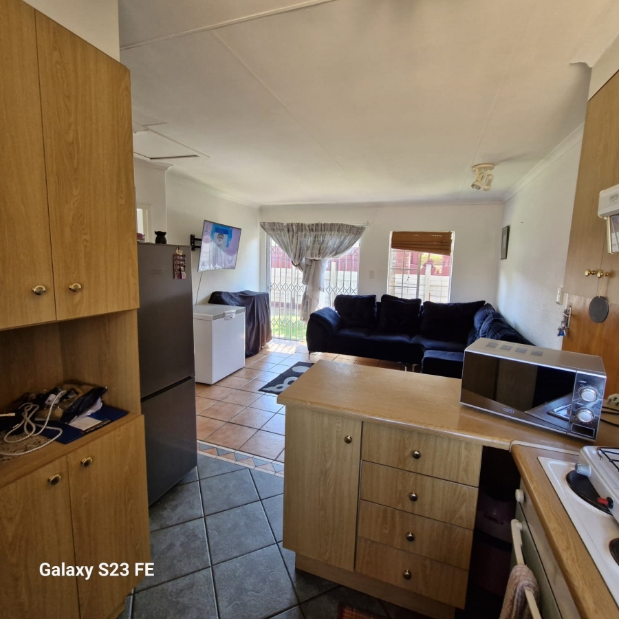 2 Bedroom Property for Sale in Brentwood Gauteng