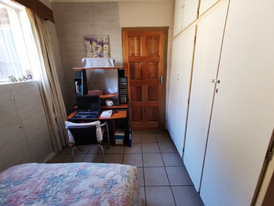 3 Bedroom Property for Sale in Sunnyridge Gauteng