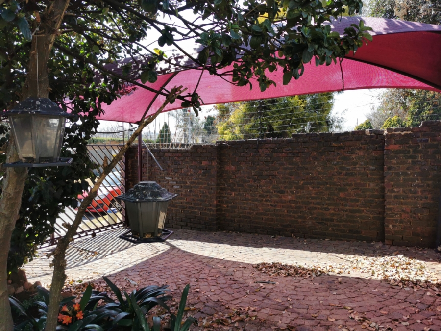 3 Bedroom Property for Sale in Sunnyridge Gauteng