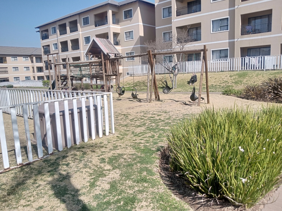 2 Bedroom Property for Sale in Lilianton Gauteng