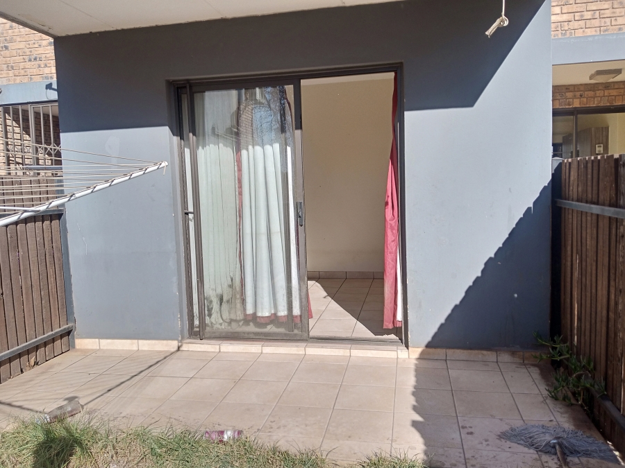 1 Bedroom Property for Sale in Comet Gauteng