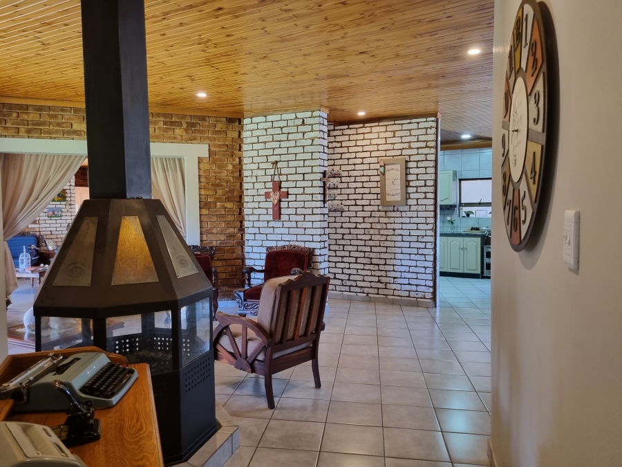 4 Bedroom Property for Sale in Golf Park Gauteng