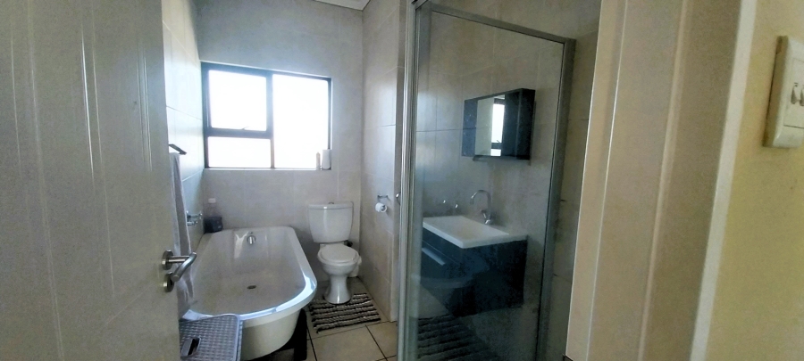 2 Bedroom Property for Sale in Winchester Hills Gauteng